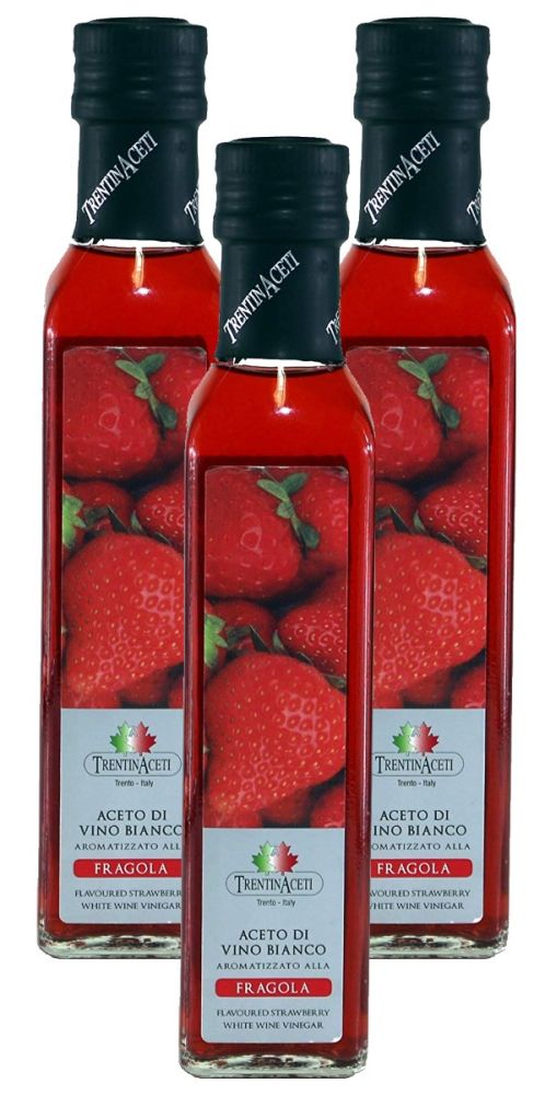 Erdbeeressig - Weißweinessig mit Aroma - Erdbeer Essig aus Italien - TrentinAcetia - 3x250 ml